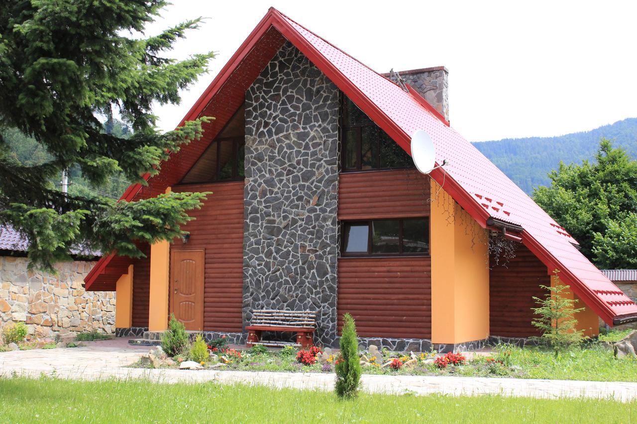 Hotel Sokolyne gnizdo Korostov Zewnętrze zdjęcie