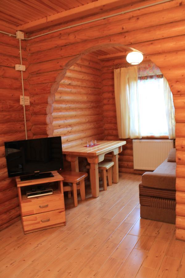 Hotel Sokolyne gnizdo Korostov Zewnętrze zdjęcie