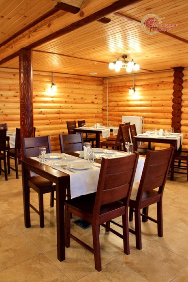 Hotel Sokolyne gnizdo Korostov Zewnętrze zdjęcie